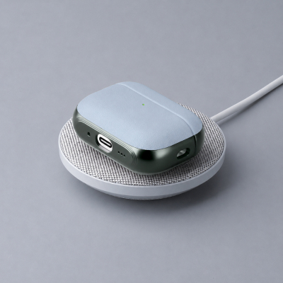 Apple AirPods Pro 3 Kılıf M-Safe Şarj Özellikli Mutural Poying Serisi Deri Tasarımlı Kapak - 37