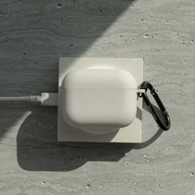 Apple AirPods Pro 3 Kılıf M-Safe Şarj Özellikli Native Union Active Serisi Kapak - 7