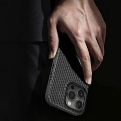 Apple iPhone 14 Pro Case Wiwu Carbon Fiber Look Magsafe Wireless Charge Featured Kabon Cover - 2