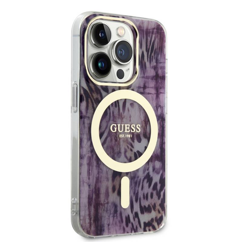 Apple iPhone 14 Pro Kılıf GUESS Magsafe Şarj Özellikli Leopar Desenli Kapak - 8