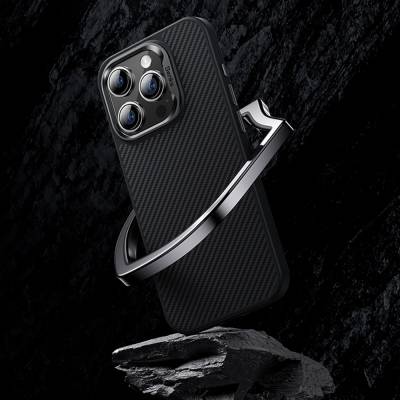 Apple iPhone 15 Pro Kılıf Karbon Fiber Magsafe Şarj Özellikli Benks Hybrid ArmorPro 600D Kevlar Kapak - Thumbnail