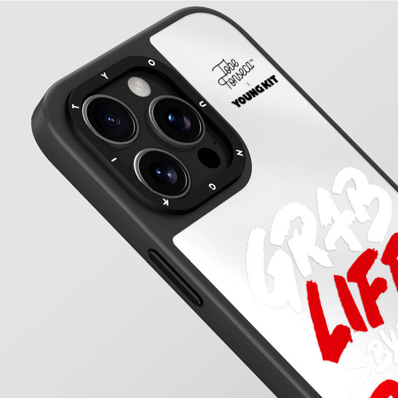 Apple iPhone 15 Pro Kılıf Tobias Fonseca Tasarımlı Youngkit Mirror Kapak - 5