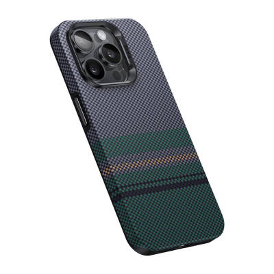 Apple iPhone 15 Pro Max Case Carbon Fiber Design Magsafe Charging Feature Benks Aurora ArmorPro Kevlar Cover - 3