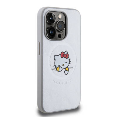 Apple iPhone 15 Pro Max Kılıf Hello Kitty Orjinal Lisanslı Magsafe Şarj Özellikli Baskı Logolu Uyuyan Kitty Deri Kapak - 4