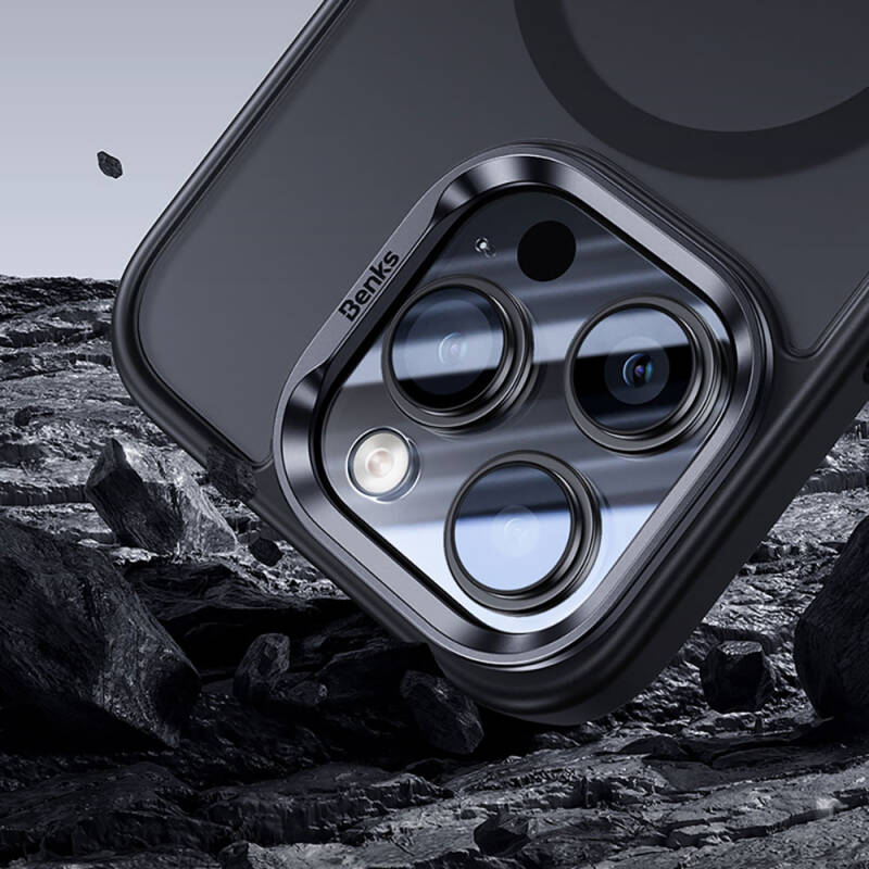 Apple iPhone 15 Pro Max Kılıf Magsafe Şarj Özellikli Benks Mist Protective Kapak - 7