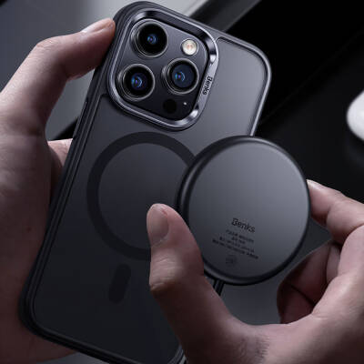 Apple iPhone 15 Pro Max Kılıf Magsafe Şarj Özellikli Benks Mist Protective Kapak - 15