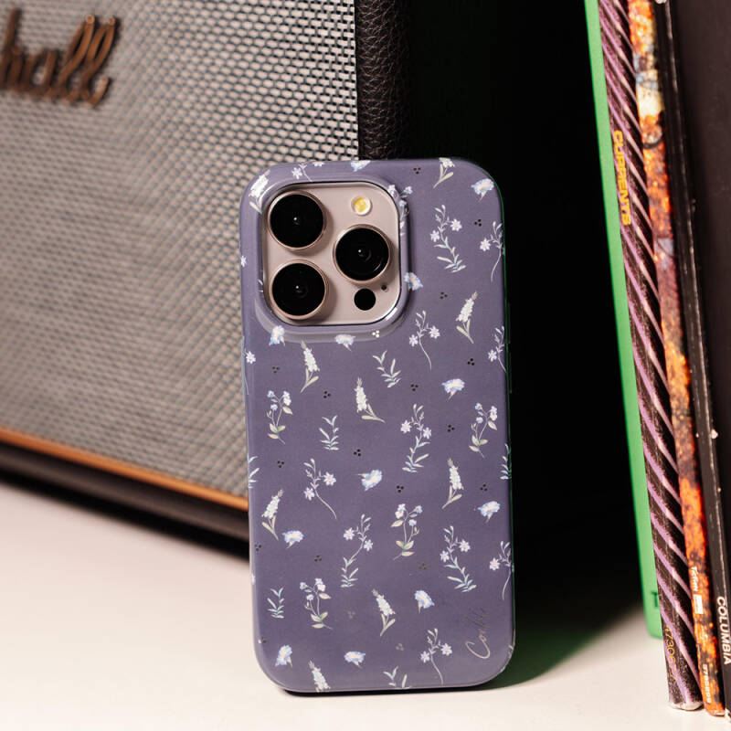 Apple iPhone 15 Pro Max Kılıf Mini Çayır Çiçekleri Desenli Coehl Prairie Kapak - 4