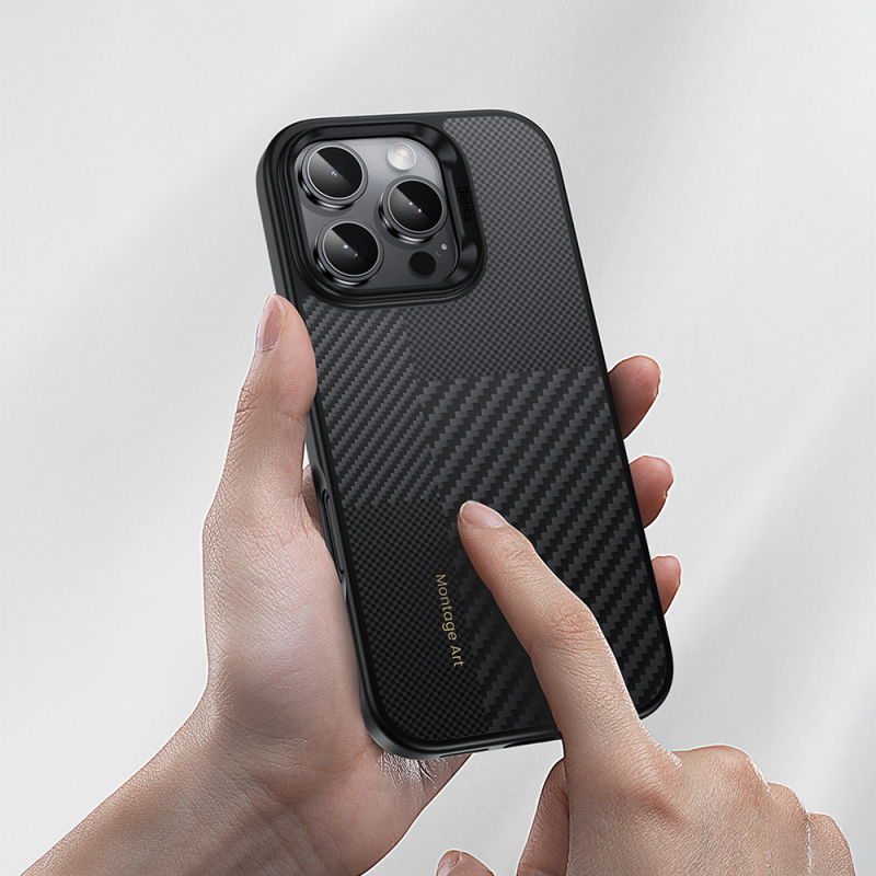 Apple iPhone 16 Pro Kılıf Karbon Fiber M-safe Şarj Özellikli Kamerra Kontrol Butonlu Benks Hybrid ArmorPro Montage Kevlar Kapak - 10