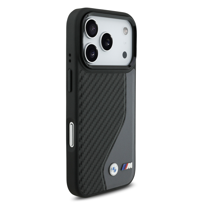 Apple iPhone 17 Pro Kılıf BMW Orjinal Lisanslı M-safe Şarj Özellikli Metal BMW ve M Logolu PU Karbon Tasarımlı Kapak - 13