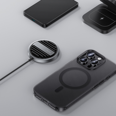 Apple iPhone 17 Pro Kılıf M-safe Şarj Özellikli Benks Lucid Armor Kapak - 11