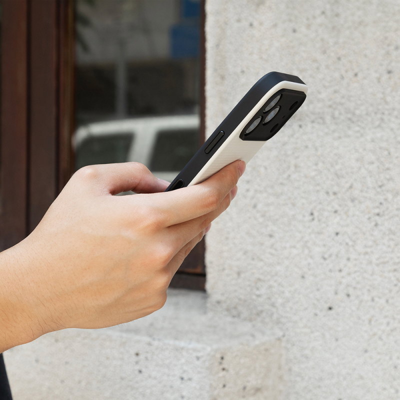 Apple iPhone 17 Pro Max Case with M-safe Charging Feature, Leather Textured, Native Union 2025 Active Series Cover - 26