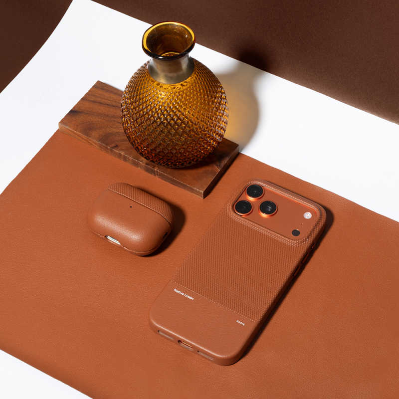 Apple iPhone 17 Pro Max Case with M-safe Charging Feature, Leather Textured Native Union RE Classic Series Cover - 26