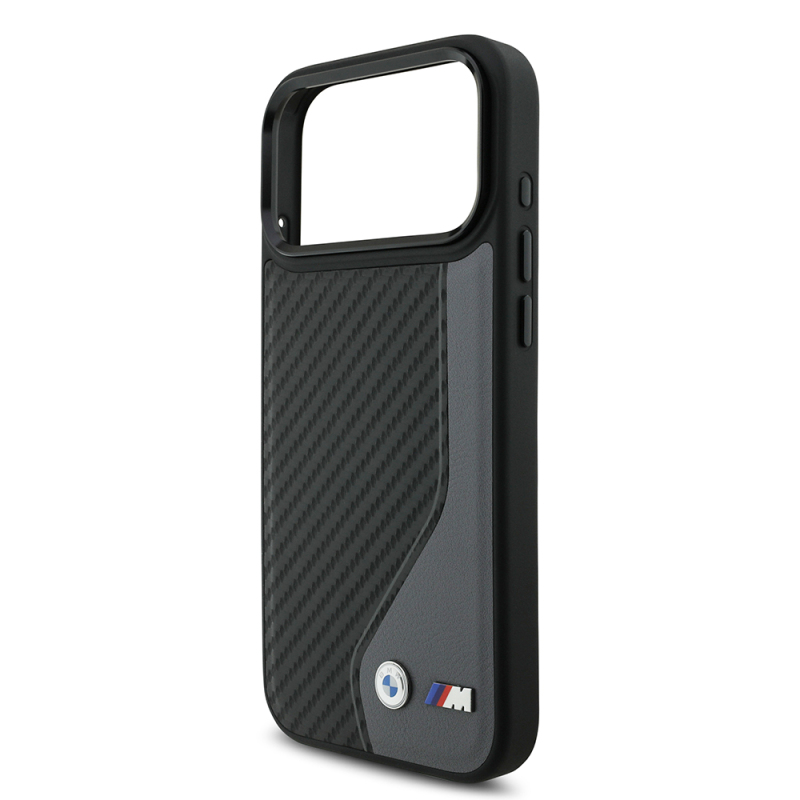 Apple iPhone 17 Pro Max Kılıf BMW Orjinal Lisanslı M-safe Şarj Özellikli Metal BMW ve M Logolu PU Karbon Tasarımlı Kapak - 7