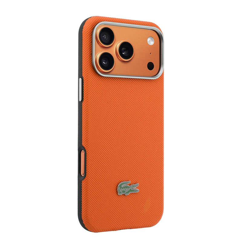 Apple iPhone 17 Pro Max Kılıf Lacoste Orjinal Lisanslı M-Safe Şarj Özellikli PVC Yarı Pike Desenli Arka Yüzey İkonik Timsah Dokuma Logolu Kapak - 12