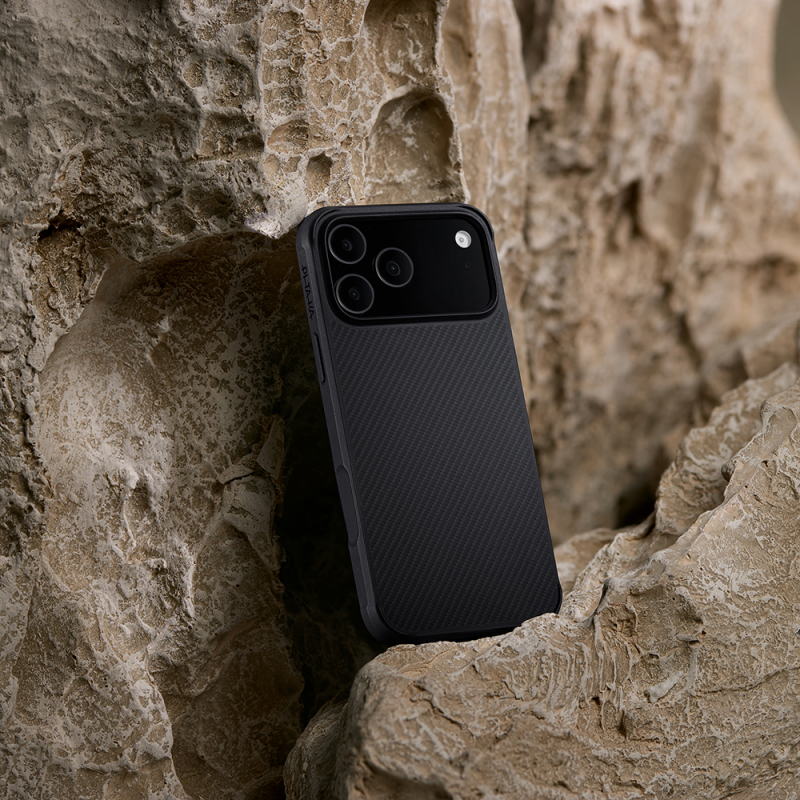 Apple iPhone 17 Pro Max Kılıf M-safe Şarj Özellikli Pitaka Aramid Pro Guard Serisi Black-Gray Kapak - 8