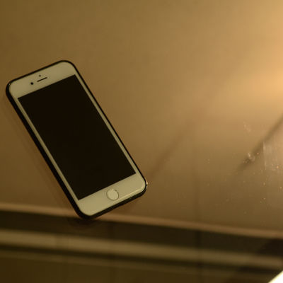 Apple iPhone 5 Kılıf Zore Kaymaz Silikon - 4