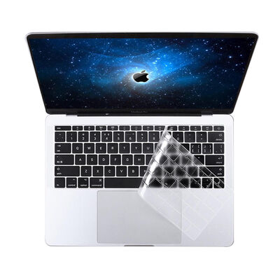 Apple Macbook 13' Pro Touch Bar A1706 Zore Klavye Koruyucu Şeffaf Silikon Ped - 1