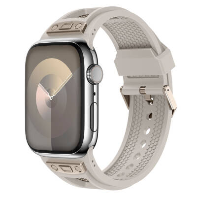 Apple Watch 44mm Zore KRD-117 Hava Alabilen Delikli Metal Süslemeli Desenli Silikon Kordon - 6