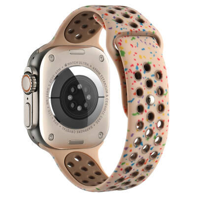 Apple Watch Ultra 49mm Kordon Yeni Seri 2023 KRD-02 Silikon Strap Kayış - 3