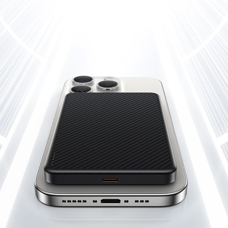 Benks MP17 ArmorGo M-safe Charging Feature 600D Aramid Fiber Qi2 Technology Powerbank 15W 10000mAh - 10