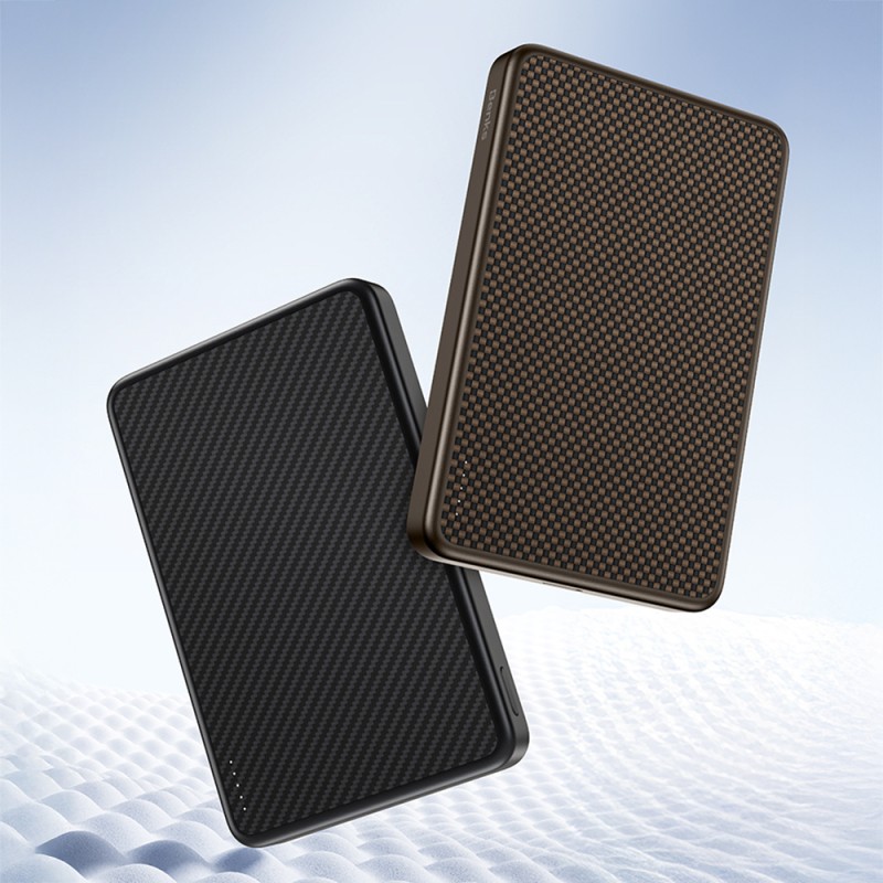 Benks MP17 ArmorGo M-safe Şarj Özellikli 600D Aramid Fiber Qi2 Teknolojili Powerbank 15W 10000mAh - 9