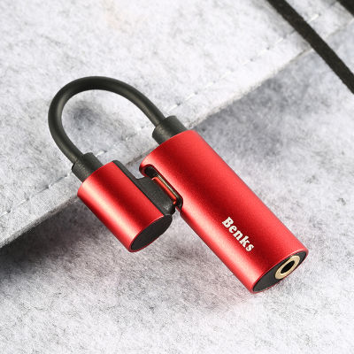 Benks U40 2 in 1 Lightning Audio Adapter - 4