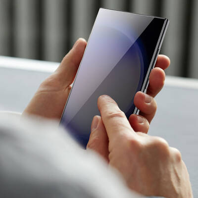 Galaxy S24 Ultra Benks Ultra Shield 0.3mm Privacy Ekran Koruyucu + Kolay Uygulama Aparatlı - 2