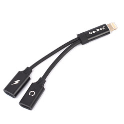 Go Des GD-UC11 Dual Lightning Headphone Audio & Charge Adapter - 1