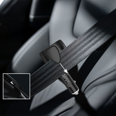 Lenyes CA70 Multifunctional Car Charger with Type-C + Dual USB-A Ports and Fast Charging Capability 20W - 7