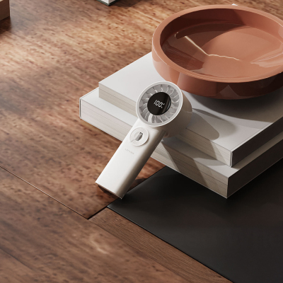 Lenyes LHF18 Dijital LED Göstergeli Yüksek Hızlı Portatif Soğutucu El Fanı - 6