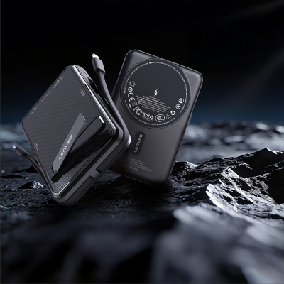 Lenyes P571 PD 22.5W Standlı M-safe Şarj Özellikli Type-C ve Lightning Kablolu Powerbank 15W 10000mAh - 5