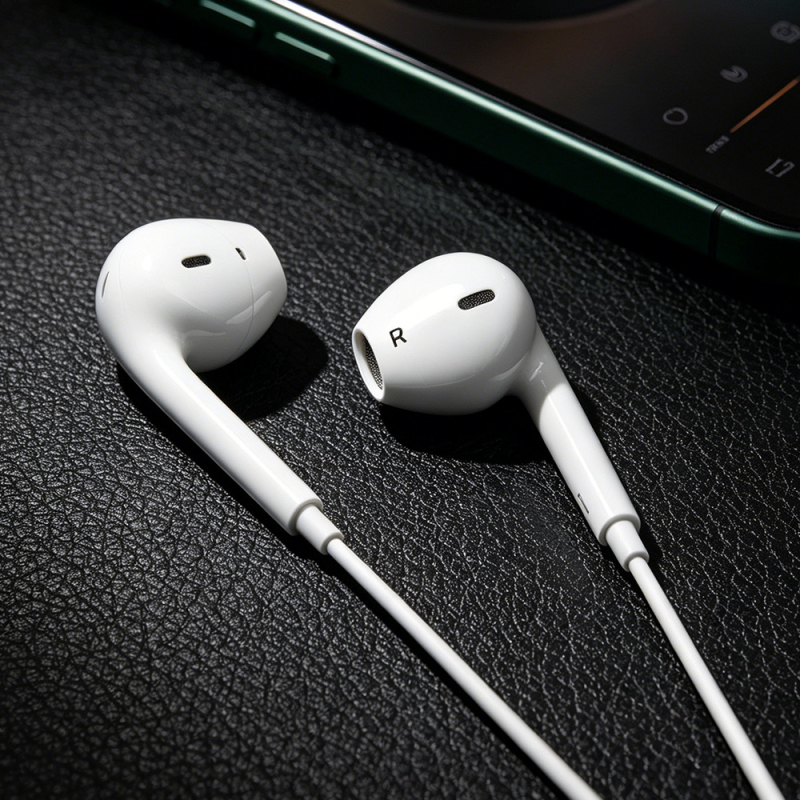 Micflip J01 3.5mm In-Ear Headphones with 3D Stereo Sound - 3