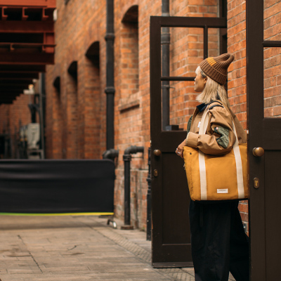 Native Union W.F.A Tote Bag Pro Waterproof Cordura Fabric YKK Zippered 16L Carrying Bag - 7