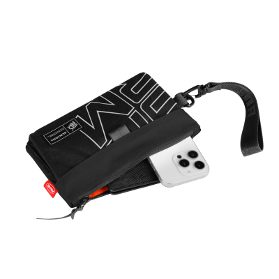 Skinarma Clutch Jager Boyun Askı Kayışlı Çapraz Vücut Çantası - 8