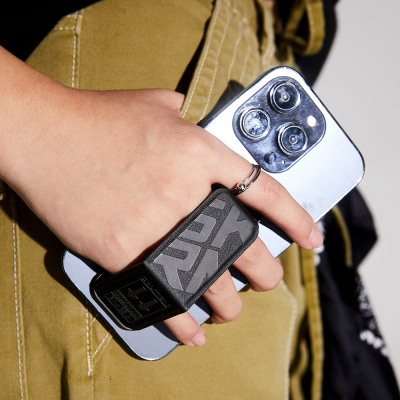 Skinarma Kira Kobai Attachment Magnetic Phone Stand - 5