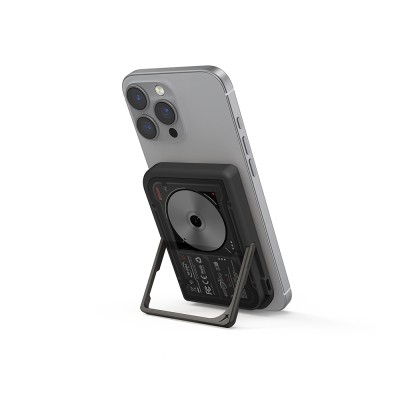 Skinarma Nexus Nova Kablosuz ve PD Hızlı Şarj Özellikli Standlı Taşınabilir Powerbank 20W 5000mAh - 7