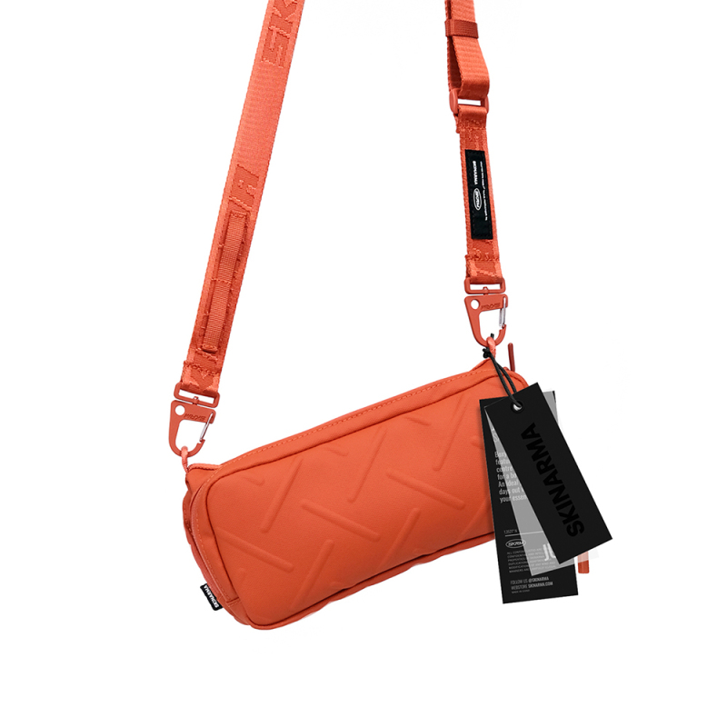 Skinarma Sacoche Juno Cross-Hatch Patterned Nylon Scout Neck Strap Crossbody Bag - 14