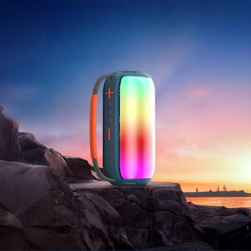 Wiwu H6 RGB Işıklı Askılı TWS Bluetooth Speaker Hoparlör v5.3 16W - 13