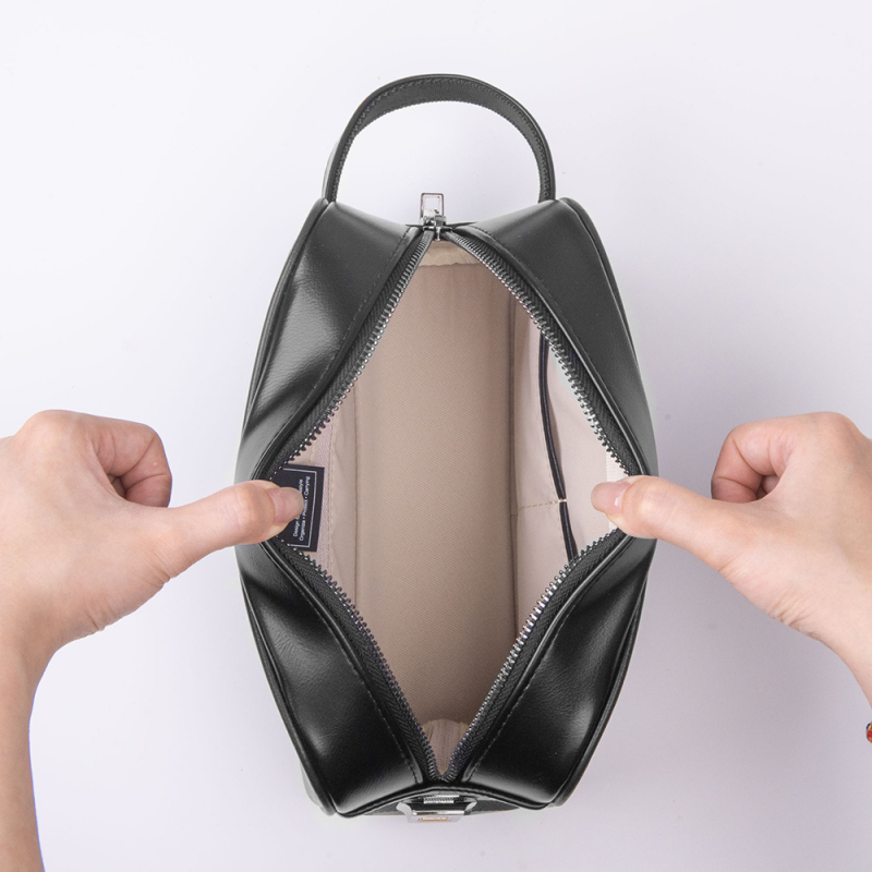 Wiwu Phantom Series Fingerprint Lock Multifunctional Portable Mobile Accessory Bag - 7