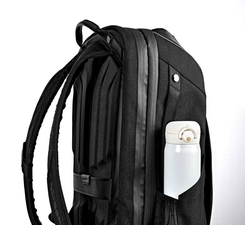 Wiwu Warriors Back Pack 30 Liter Capacity Waterproof Backpack with 21 Compartments - 11