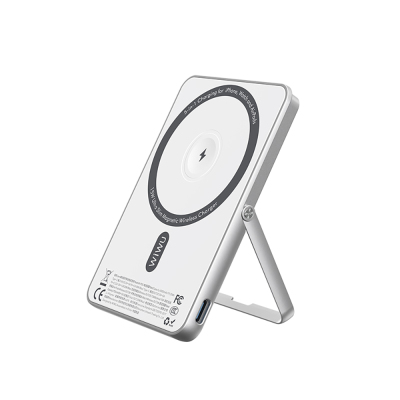 Wiwu Wi-P034 Dijital LED Göstergeli Standlı Kablosuz Powerbank 5000mAh 15W - 7