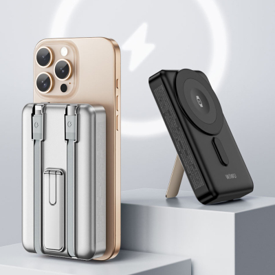 Wiwu Wi-P056 Taşınabilir Wireless Şarj ve PD Hızlı Şarj Özellikli Powerbank 15W 10000mAh - 17