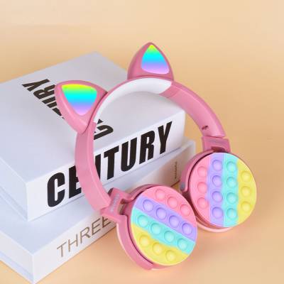 Zore CXT-950 RGB Led Lighted Cat Ear Band Design Adjustable Foldable Over-Ear Bluetooth Headset - 7